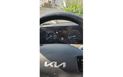 Kia K8 НАЛИЧНА!!! 3.5 LPG - автомобили, коли, обяви за нови и употребявани 8