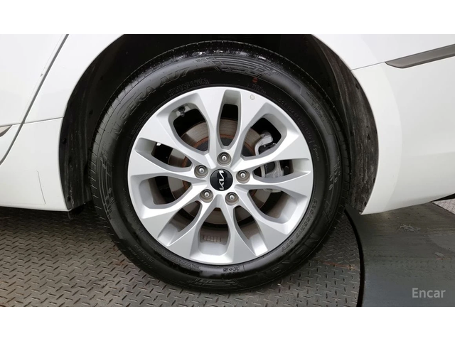 Kia K8 3.5 LPG 2WD TRENDY * ТОП ОФЕРТА* - автомобили, коли, обяви за нови и употребявани 15