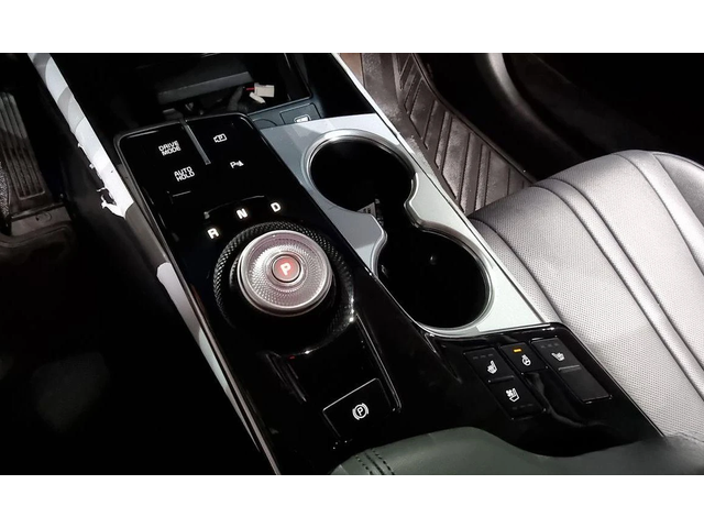 Kia K8 3.5 LPG 2WD Trendy - автомобили, коли, обяви за нови и употребявани 8