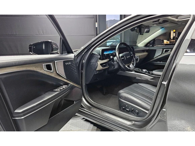 Kia K8 3.5 LPG 2WD Trendy - автомобили, коли, обяви за нови и употребявани 9