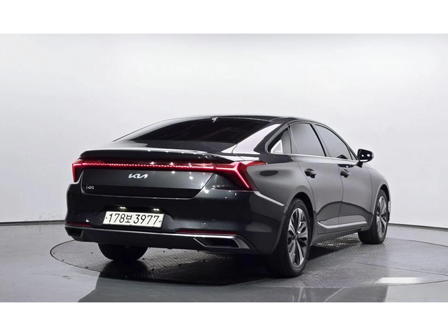 Kia K8 3.5 LPG 2WD Prestige - автомобили, коли, обяви за нови и употребявани 1