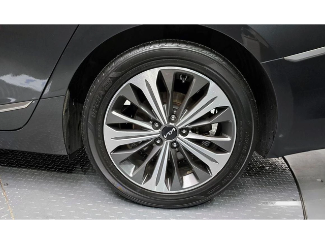 Kia K8 3.5 LPG 2WD Prestige - автомобили, коли, обяви за нови и употребявани 4