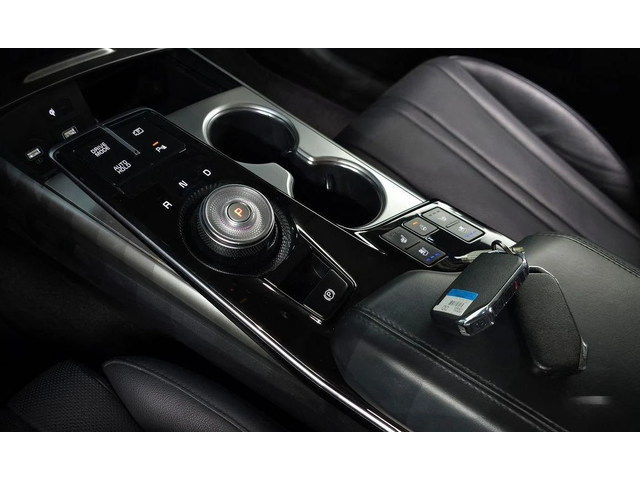 Kia K8 3.5 LPG 2WD Prestige - автомобили, коли, обяви за нови и употребявани 8