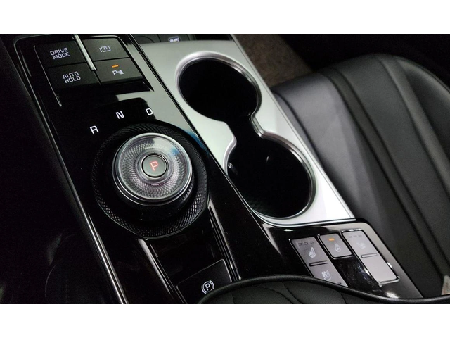 Kia K8 3.5 LPG 2WD Trendy - автомобили, коли, обяви за нови и употребявани 8