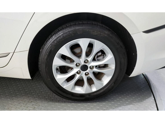 Kia K8 3.5 LPG 2WD Trendy - автомобили, коли, обяви за нови и употребявани 4