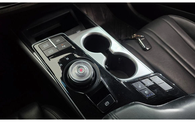 Kia K8 3.5 LPG 2WD Trendy - автомобили, коли, обяви за нови и употребявани 8