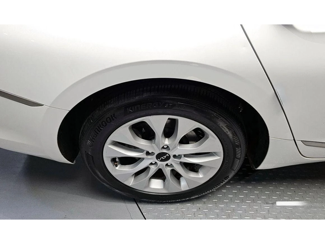 Kia K8 3.5 LPG 2WD Trendy - автомобили, коли, обяви за нови и употребявани 4