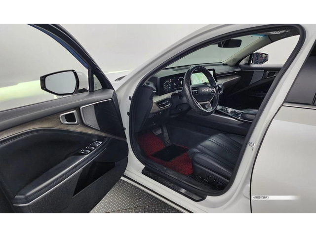 Kia K8 3.5 LPG 2WD Trendy - автомобили, коли, обяви за нови и употребявани 9