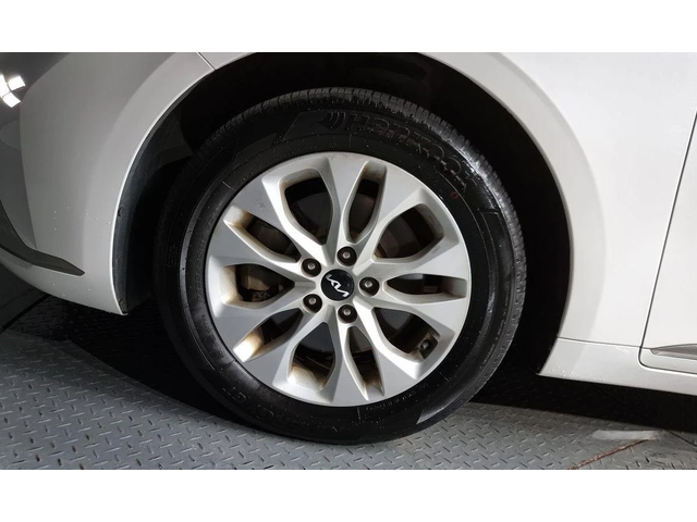 Kia K8 3.5 LPG 2WD Standard - автомобили, коли, обяви за нови и употребявани 4