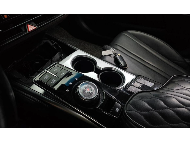 Kia K8 3.5 LPG 2WD Trendy - автомобили, коли, обяви за нови и употребявани 8