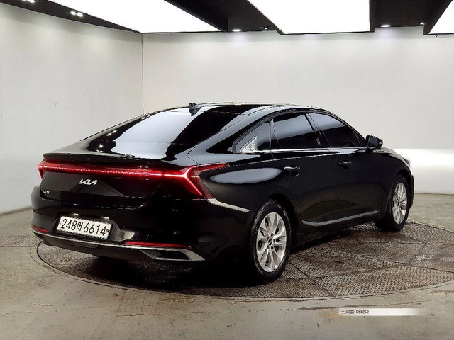 Kia K8 3.5 LPG 2WD Standard - автомобили, коли, обяви за нови и употребявани 3