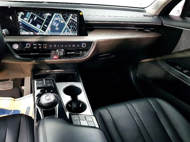 Kia K8 3.5 LPG 2WD Standard - автомобили, коли, обяви за нови и употребявани 8