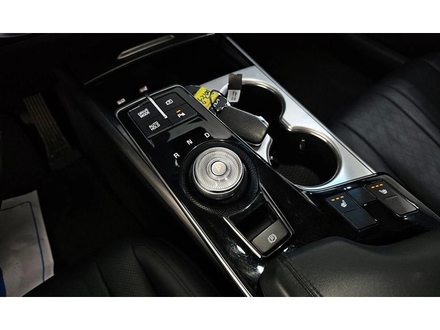 Kia K8 3.5 LPG 2WD Standard - автомобили, коли, обяви за нови и употребявани 8