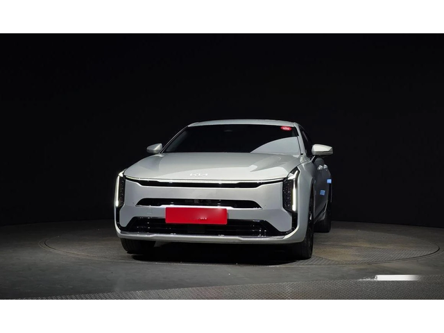 Kia K8 3.5 LPG 2WD Nobleless - автомобили, коли, обяви за нови и употребявани 2