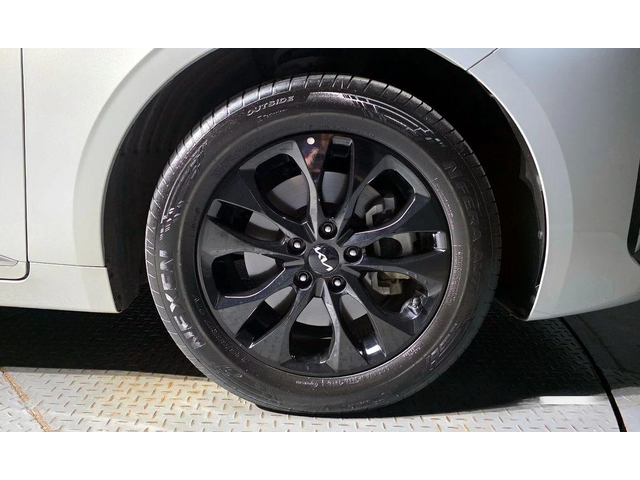 Kia K8 3.5 LPG 2WD Nobleless - автомобили, коли, обяви за нови и употребявани 4