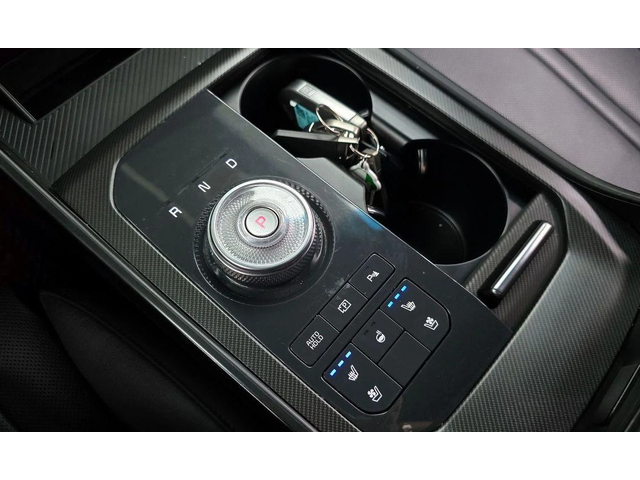 Kia K8 3.5 LPG 2WD Nobleless - автомобили, коли, обяви за нови и употребявани 8