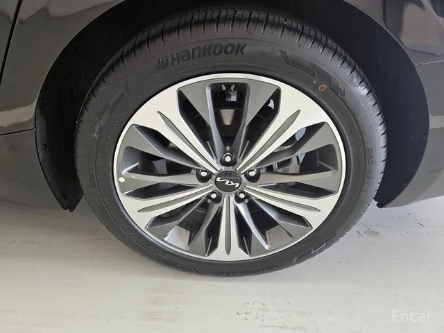 Kia K8 3.5 LPG 2WD PRESTIGE* НИСКИ КИЛОМЕТРИ* - автомобили, коли, обяви за нови и употребявани 3