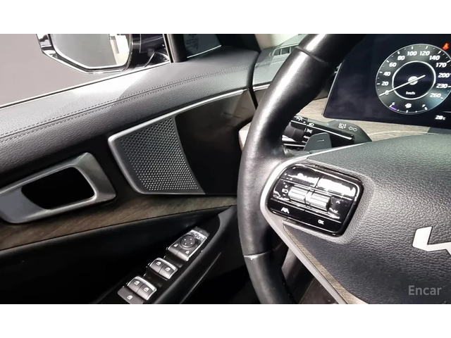 Kia K8 3.5 LPG 2WD TRENDY* НИСКИ КИЛОМЕТРИ* - автомобили, коли, обяви за нови и употребявани 11