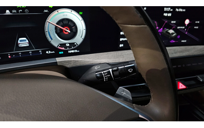 Kia K8 HYBRID NOBLESSE autogeorge.com - автомобили, коли, обяви за нови и употребявани 15