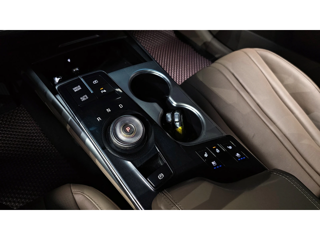 Kia K8 HYBRID NOBLESSE autogeorge.com - автомобили, коли, обяви за нови и употребявани 7