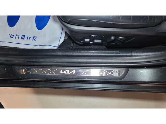 KIA K8 - автомобили, коли, обяви за нови и употребявани 12