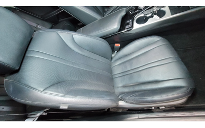 KIA K8 - автомобили, коли, обяви за нови и употребявани 17