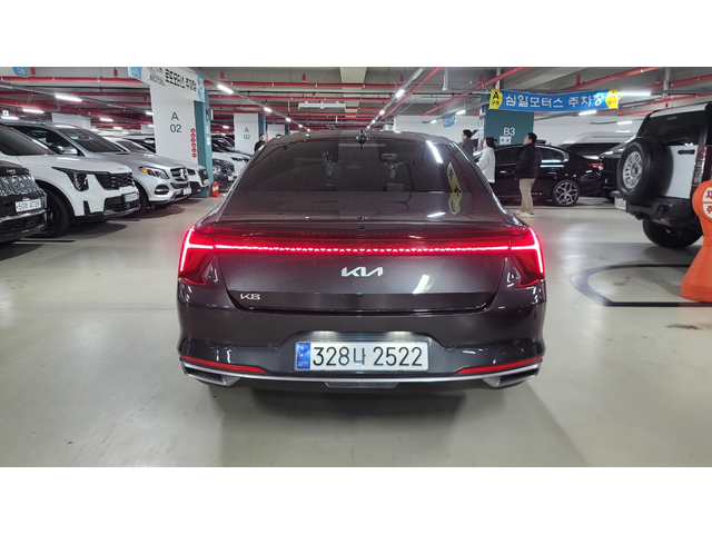 KIA K8 - автомобили, коли, обяви за нови и употребявани 5