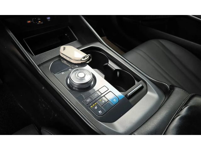 Kia K8 3.5 Lpg 2Wd - автомобили, коли, обяви за нови и употребявани 6