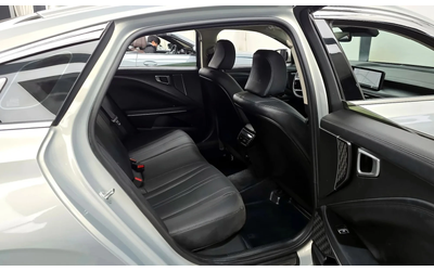 Kia K8 3.5 Lpg 2Wd - автомобили, коли, обяви за нови и употребявани 9