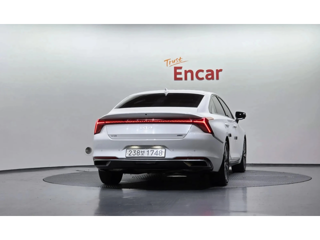 Kia K8 K8 Hybrid Signature - автомобили, коли, обяви за нови и употребявани 3