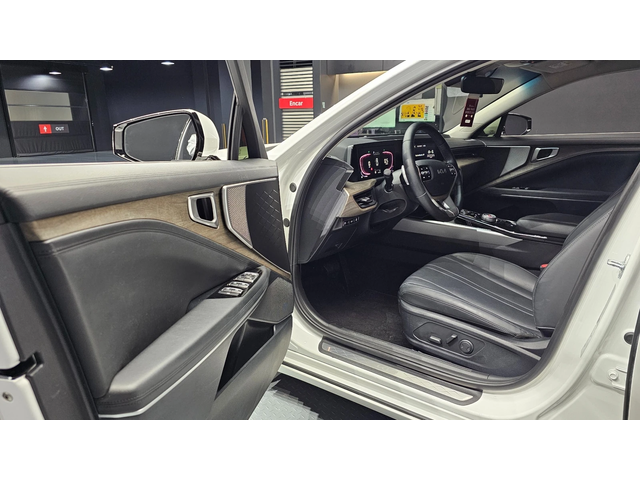 Kia K8 3.5* LPG* 360* Navi* АВТОКРЕДИТ - автомобили, коли, обяви за нови и употребявани 9