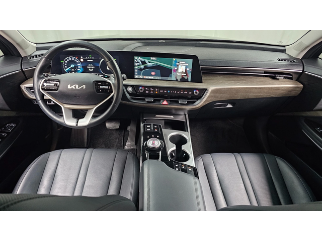 Kia K8 * Hybrid* Camera* Lane Asist* АВТОКРЕДИТ - автомобили, коли, обяви за нови и употребявани 6