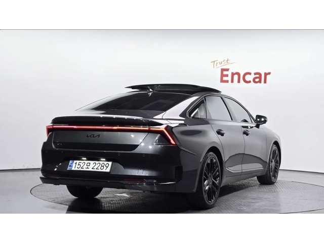 Kia K8 SIGNATURE BLACK / 360 КАМЕРИ / МАСАЖ / ОБДУХ /ПАНО - автомобили, коли, обяви за нови и употребявани 1