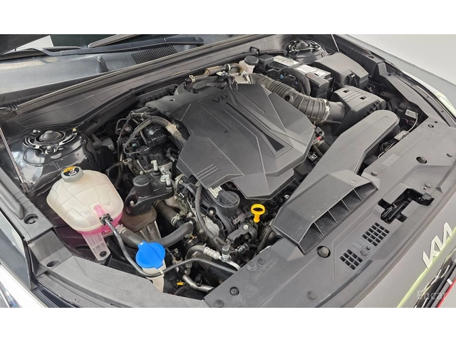 Kia K8 3.5* ГАЗ* ДИСТРОНИК* ОБДУХ* КАМЕРА* КРАЙНА ЦЕНА - автомобили, коли, обяви за нови и употребявани 5