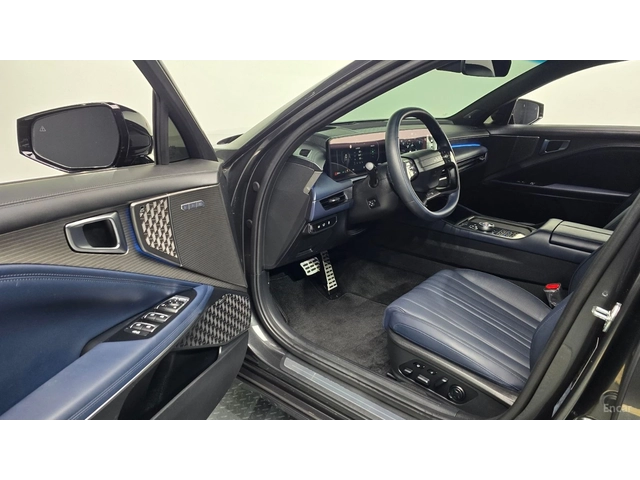 Kia K8 3.5* Signature Black* 360* HUD* ПОДГРЕВ* ОБДУХВАНЕ - автомобили, коли, обяви за нови и употребявани 9