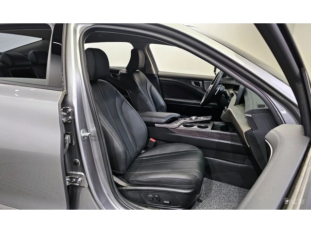 Kia K8 3.5* LPG* ПОДГРЕВ* ОБДУХВАНЕ* 360КАМЕРА* КЕЙЛЕС* - автомобили, коли, обяви за нови и употребявани 13
