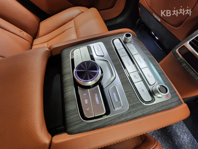 Kia K9 3.8 GDI AWD Platinum ЛИЗИНГ БЕЗ ПЪРВОНАЧАЛНА ВН. - автомобили, коли, обяви за нови и употребявани 15