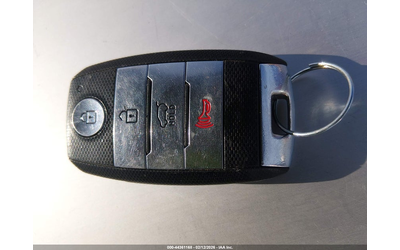 Kia Niro 1.6L I-4 DI, DOHC, VVT, 104HP Front Wheel Drive - автомобили, коли, обяви за нови и употребявани 10