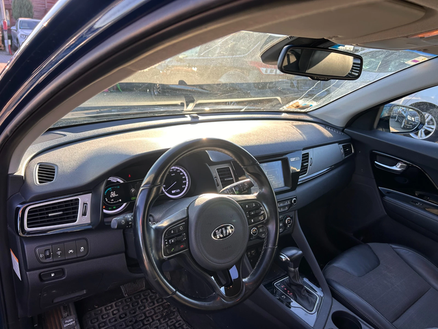 Kia Niro 1.6i HYBRID AVTOMAT/NAVI/KOJA EURO 6 - автомобили, коли, обяви за нови и употребявани 11