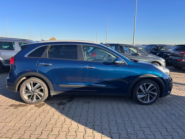 Kia Niro 1.6i HYBRID AVTOMAT/NAVI/KOJA EURO 6 - автомобили, коли, обяви за нови и употребявани 4