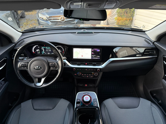 Kia Niro 150 kW* ПЪЛНА СЕРВИЗНА ИСТОРИЯ* ГАРАНЦИЯ НА Б-ТА - автомобили, коли, обяви за нови и употребявани 8