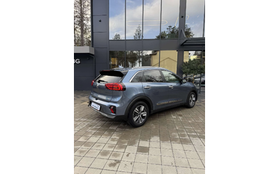 Kia Niro 1, 6 GDI - автомобили, коли, обяви за нови и употребявани 6