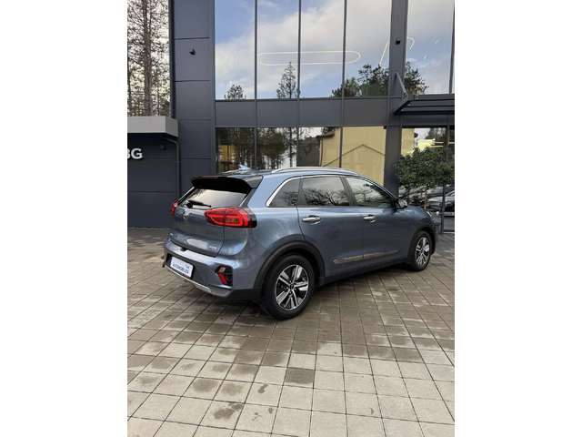 Kia Niro 1, 6 GDI - автомобили, коли, обяви за нови и употребявани 6