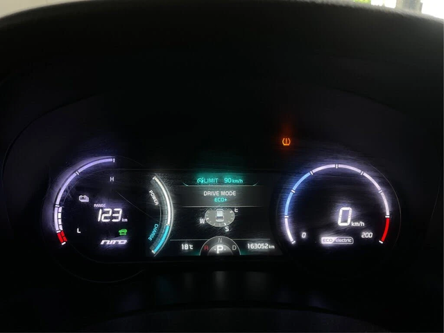 Kia Niro EX FWD* HARMAN/KARDON* ПОДГРЕВ* ОБДУХ* КАМЕРА - автомобили, коли, обяви за нови и употребявани 10