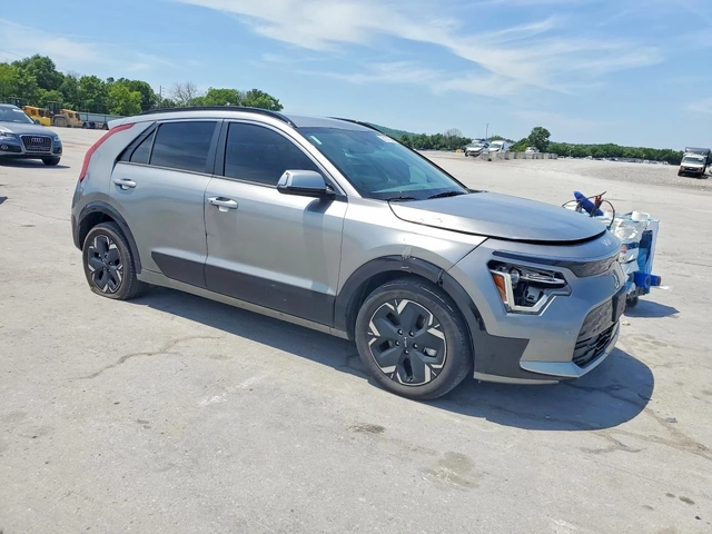 Kia Niro WIND FWD - автомобили, коли, обяви за нови и употребявани 0