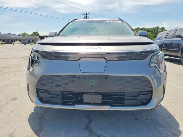 Kia Niro WIND FWD - автомобили, коли, обяви за нови и употребявани 1