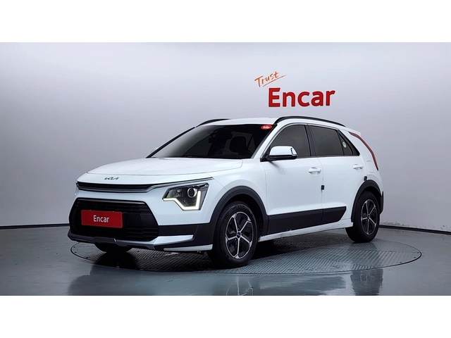 Kia Niro 1.6 Hybrid Trendy | Distronic | Навигация | Камера - автомобили, коли, обяви за нови и употребявани 0