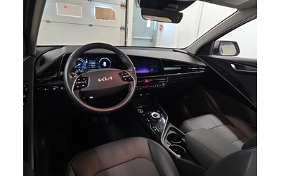 Kia Niro Wind+ - автомобили, коли, обяви за нови и употребявани 11