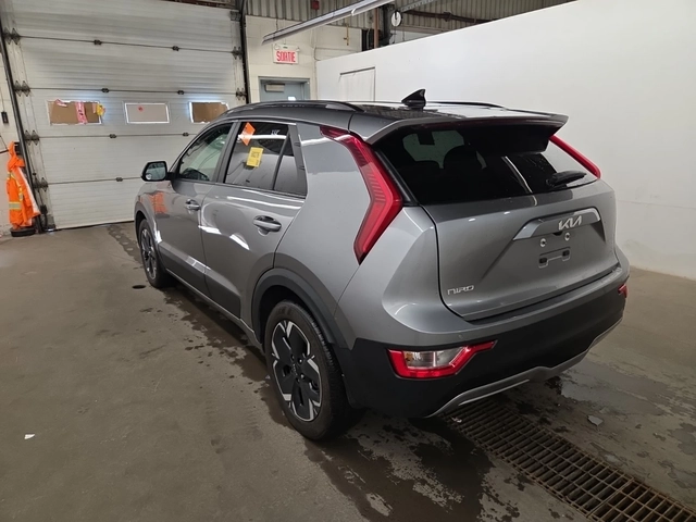 Kia Niro Wind+ - автомобили, коли, обяви за нови и употребявани 5
