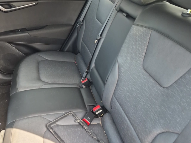 Kia Niro Limited - автомобили, коли, обяви за нови и употребявани 10